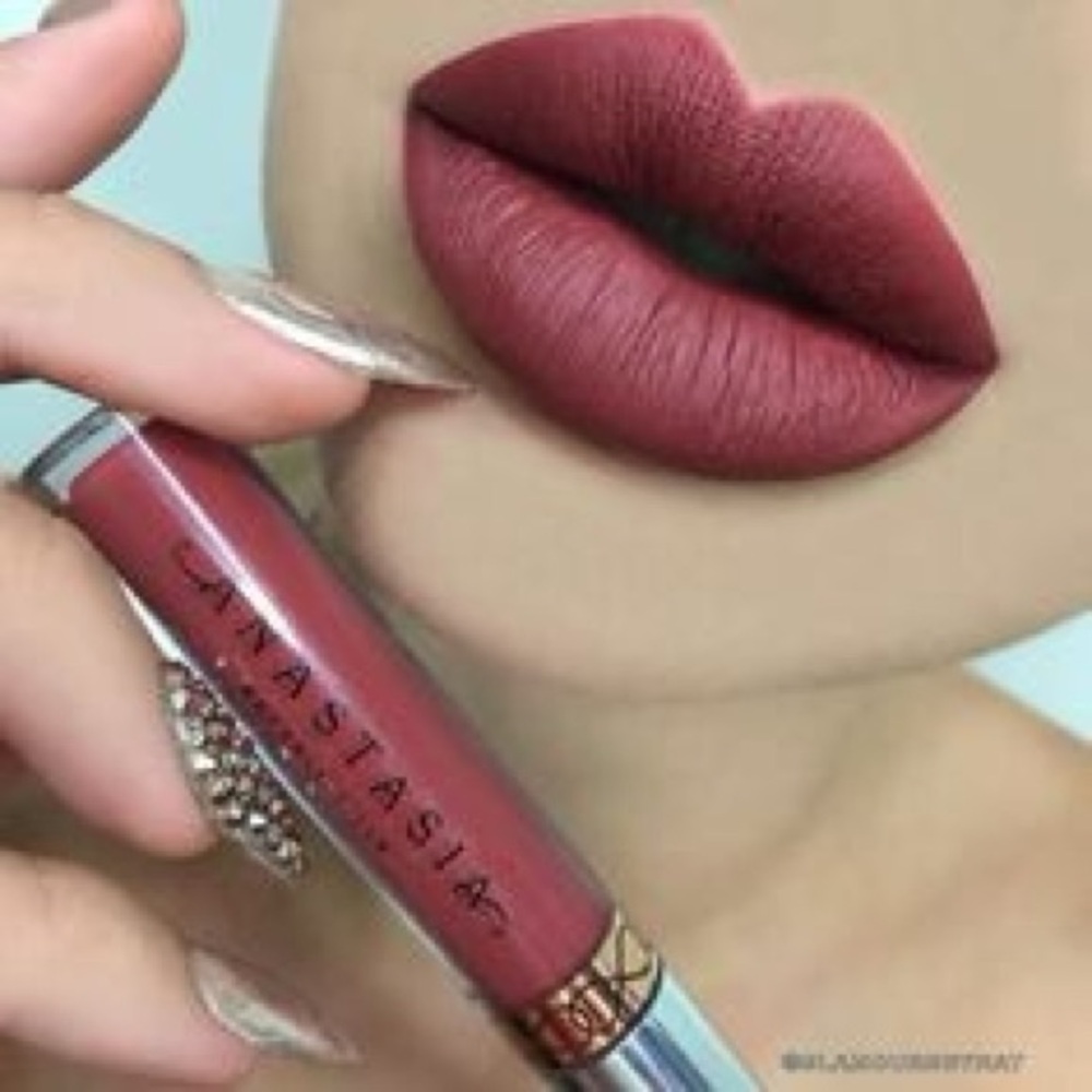 Anastasia Beverly Hills liquid lipstick